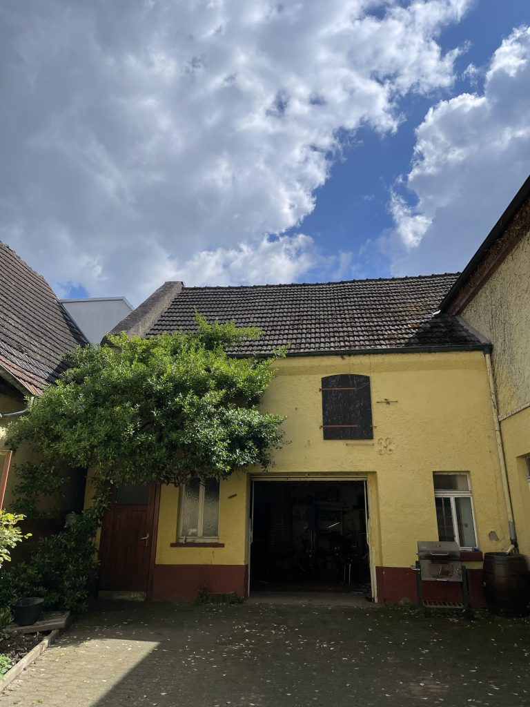 Altes Weingut Oestrich-Winkel, Innenhof Ansicht