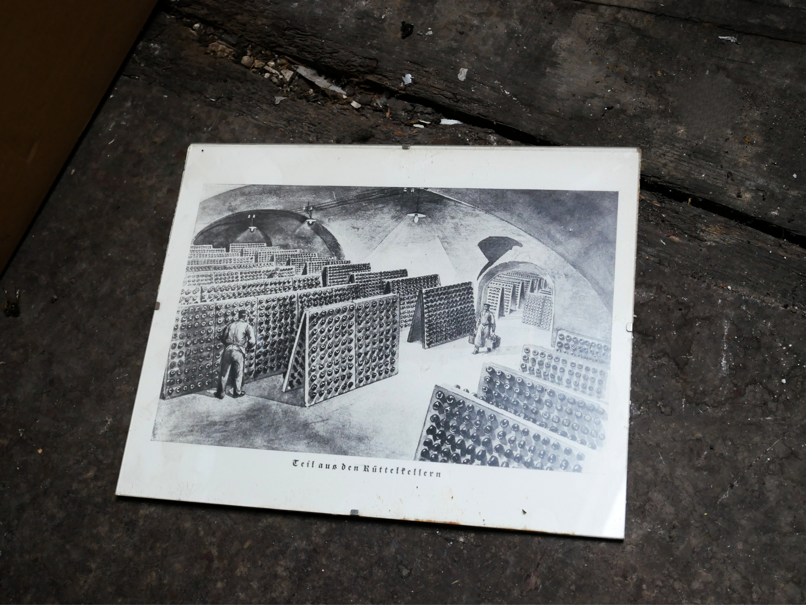 Sektkellerei Reuter und Sturm historisches Bild